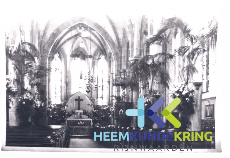 Interieur RK Kerk Herwen Coll. HKR (2)